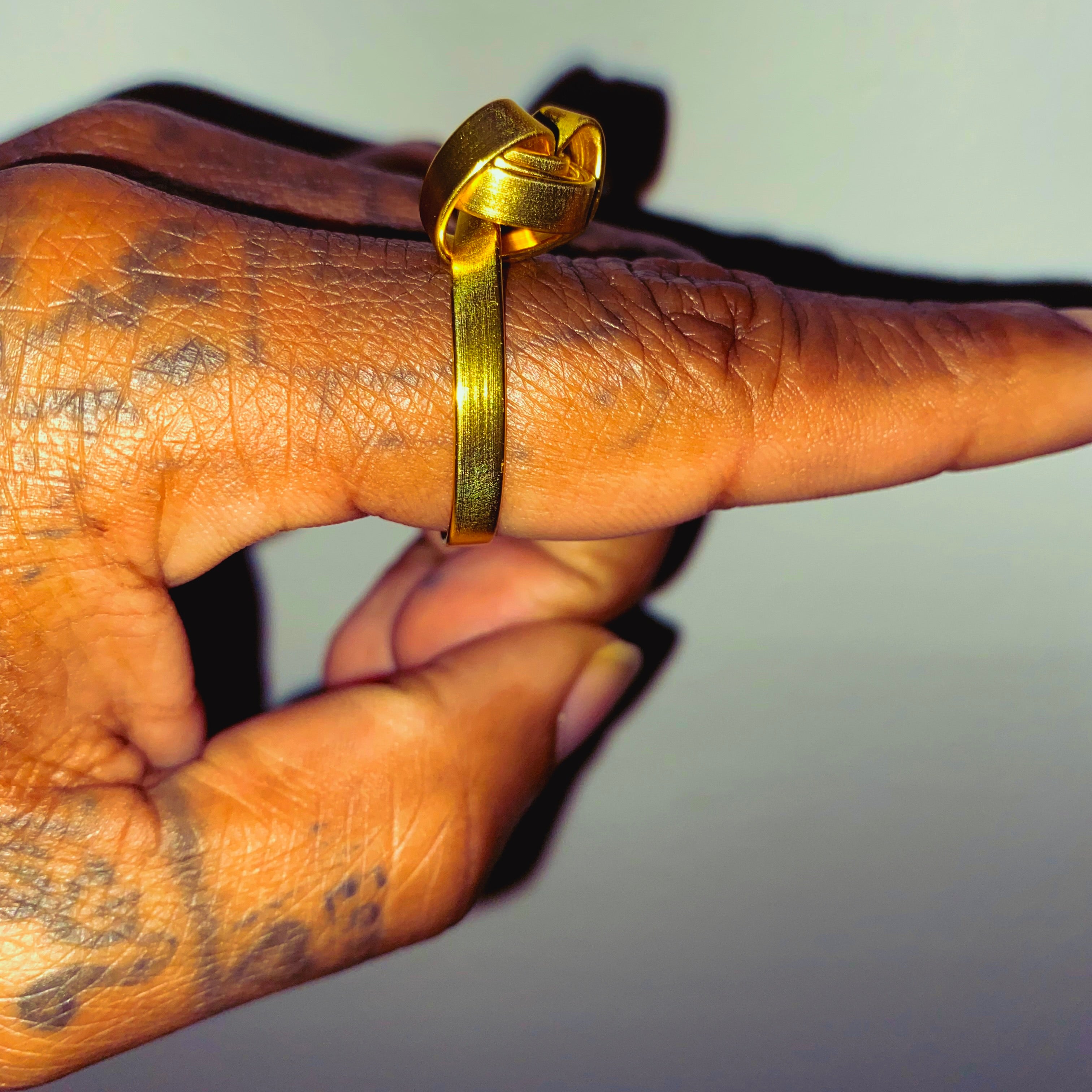 Energy enhancer ring